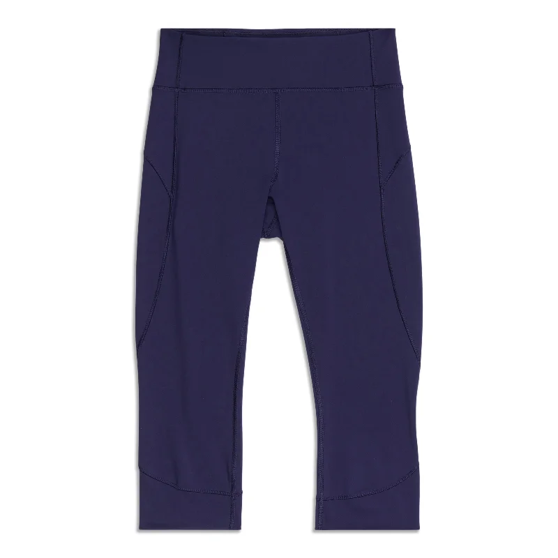 Easygoing Women's Style In Movement Crop - Resale