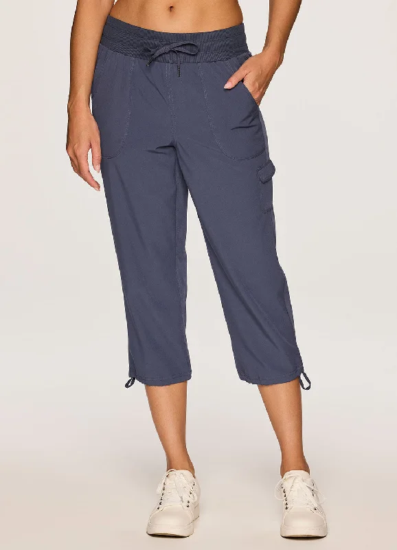 Women's Trendy Casual Outfit Prime Anywhere Cargo Capri