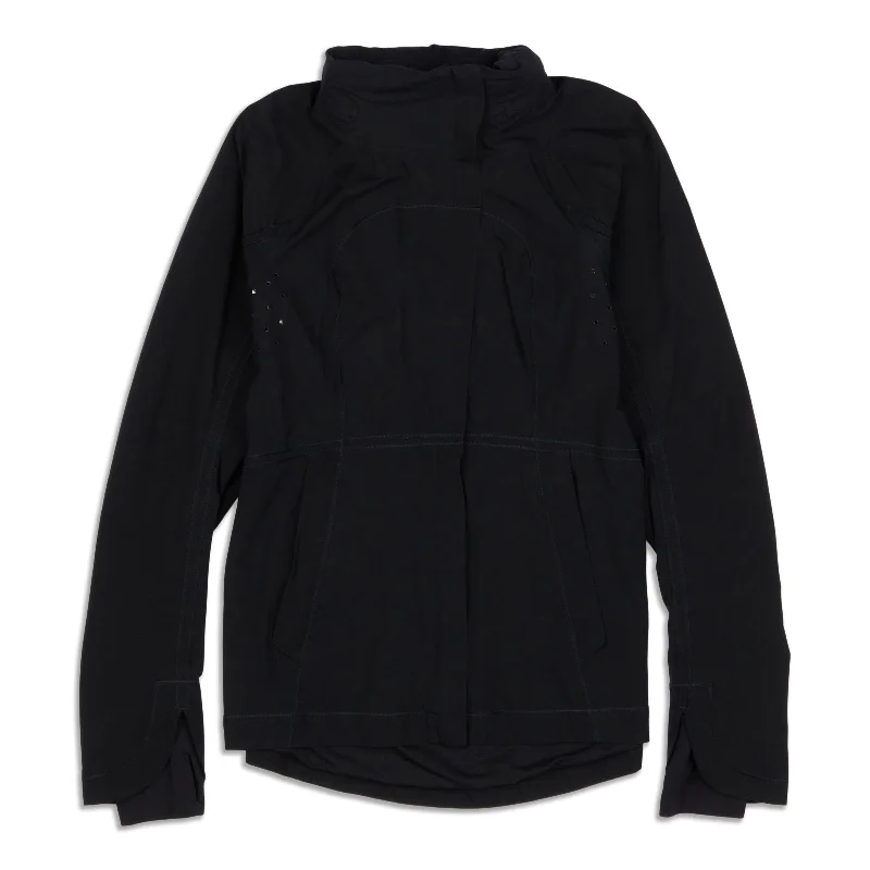 Women's Plus-Size Casual Outfit Run In The Rain Jacket - Resale