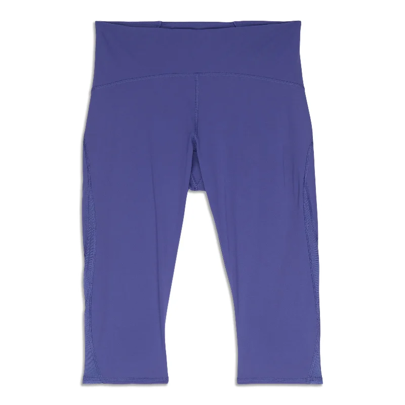 Women's Comfortable Garments Train Times Crop - Resale